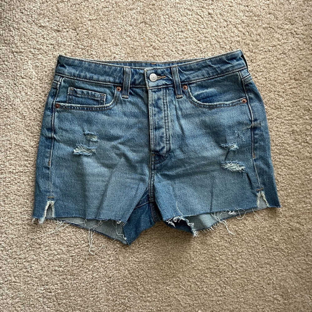 Old Navy High Rise OG Straight Denim Shorts Size 6